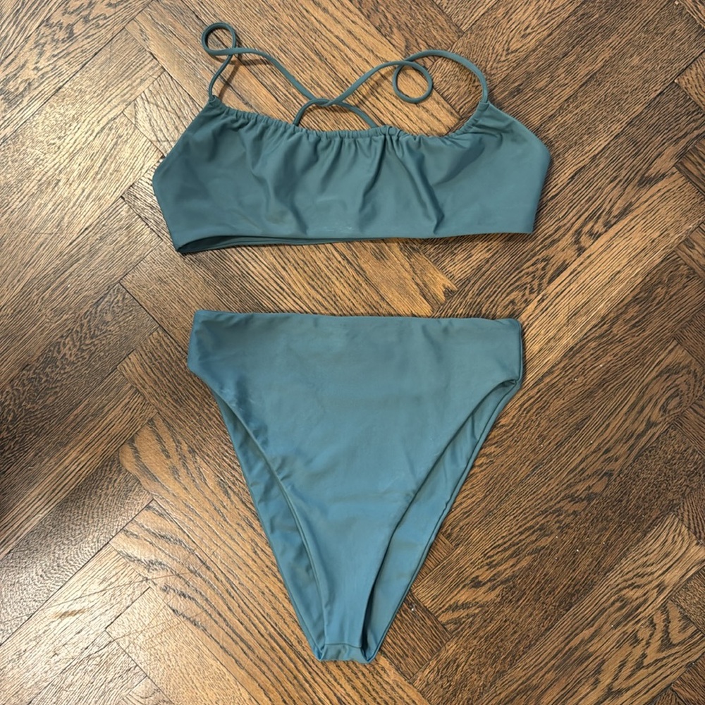Jade Swim Remi Top & Incline Bottom